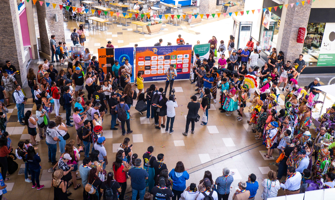Presentan auspiciadores del Carnaval Andino con la Fuerza del Sol 2023 en Mall Plaza Arica